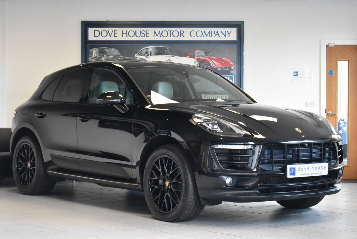 2016 Porsche Macan